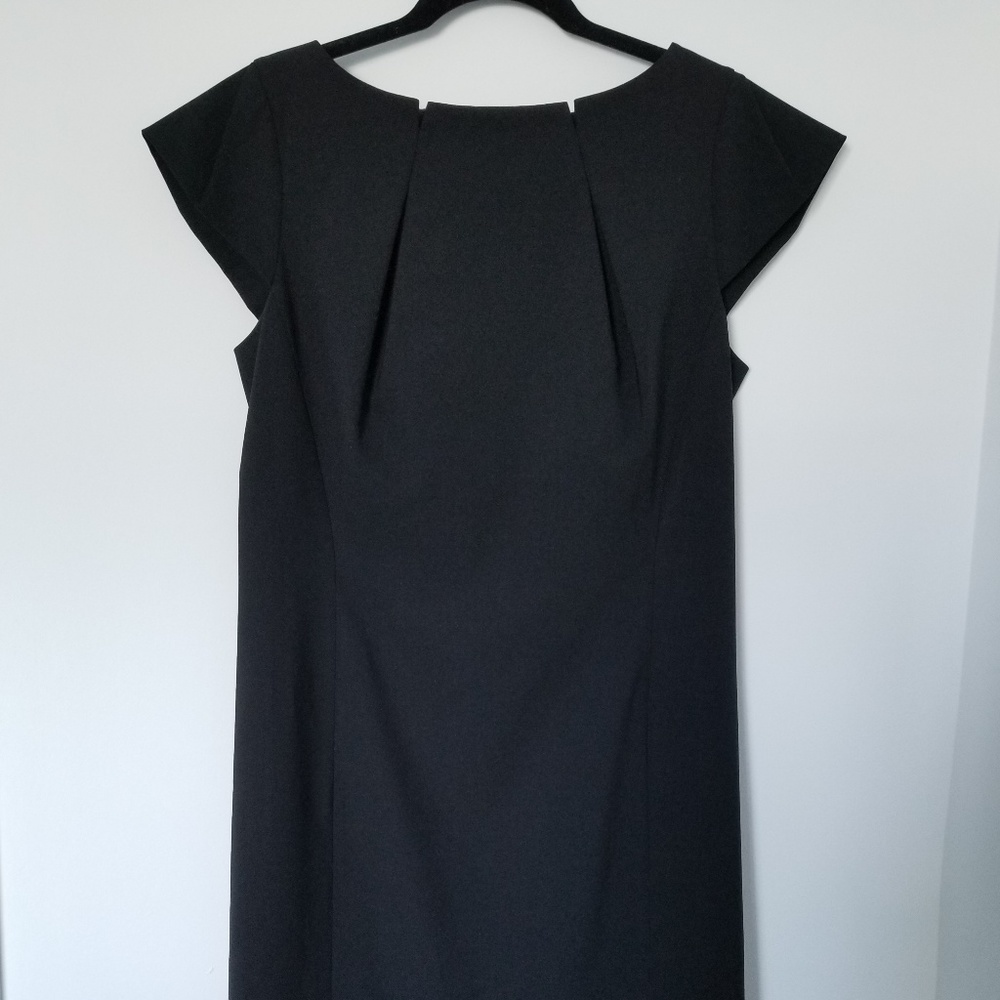 ANN TAYLOR NWOT Sz8 Black Dress